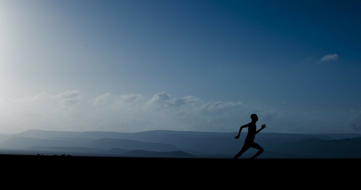 Jog in the blue